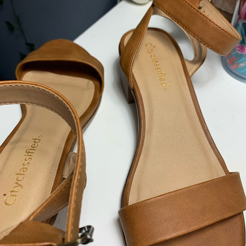 sandals